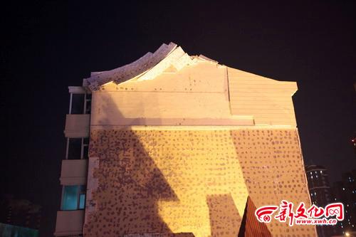 長春一建筑墻體保溫層苯板脫落