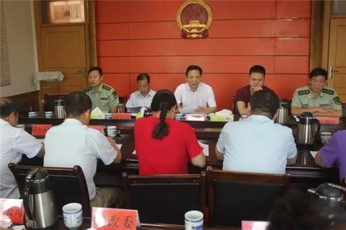 �������죺���c(di��n)���θߌӽ����`Ҏ(gu��)������ȼ��ȼ�Ᵽ�ز���