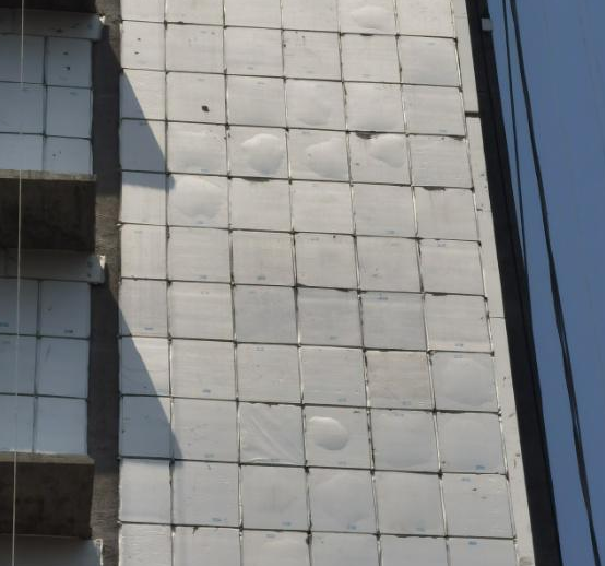 山東濟(jì)南|外墻保溫材料未按標(biāo)準(zhǔn)施工令人憂